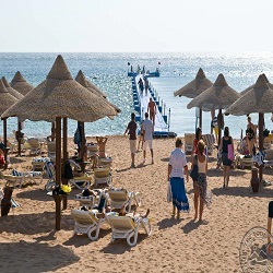 coral-beach-el-montazah-resort-plyazh