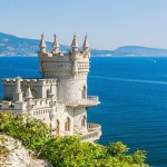 Власти Симферополя предложили ограничить стоимость авиаперелета в Крым