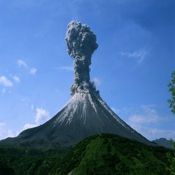 Извержение вулкана на Бали