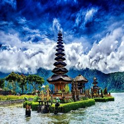 Индонезия восстанавливает въездной туризм